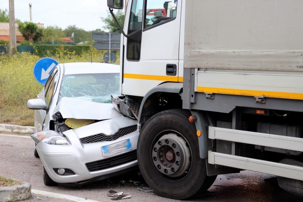 Cars and Semi-Trucks: What Happens in an Accident?